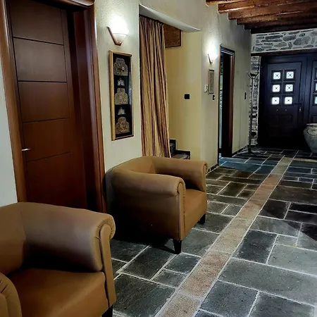 Apartment Rustic Village House