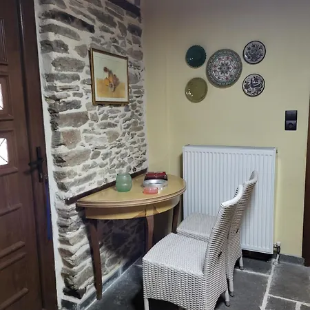 Rustic Village House Apartment Eleftheroupoli