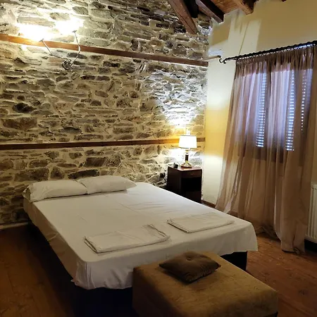 Apartment Rustic Village House *